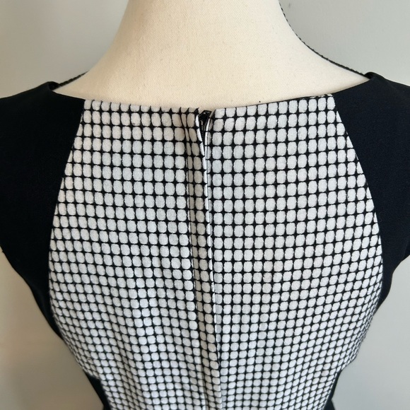 DOROTHY PERKINS Dogtooth Women's Black and White Pencil Dress Size 10 - Picture 7 of 9